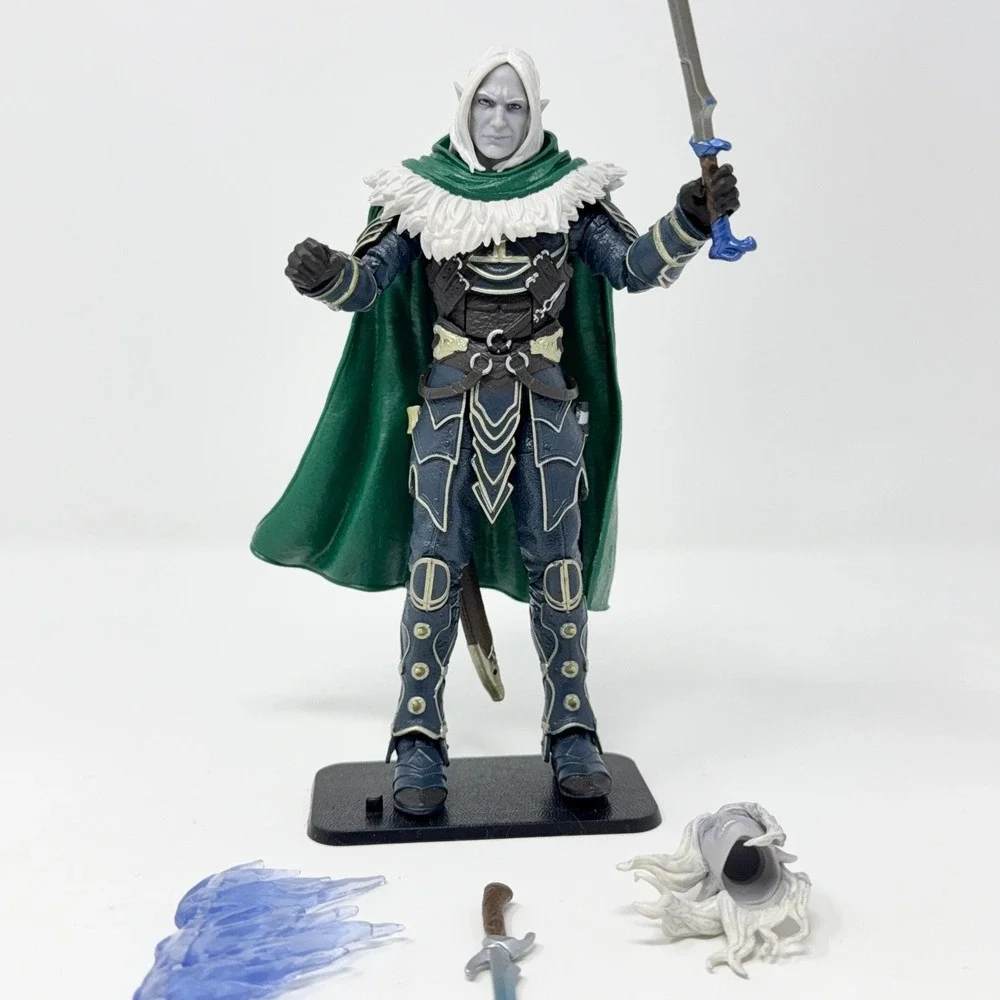 Hasbro Dungeons & Dragons Drizzt Do'Urden Action Figure & Accesories